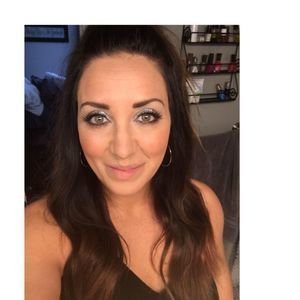 Meet your Posher, Lindsey